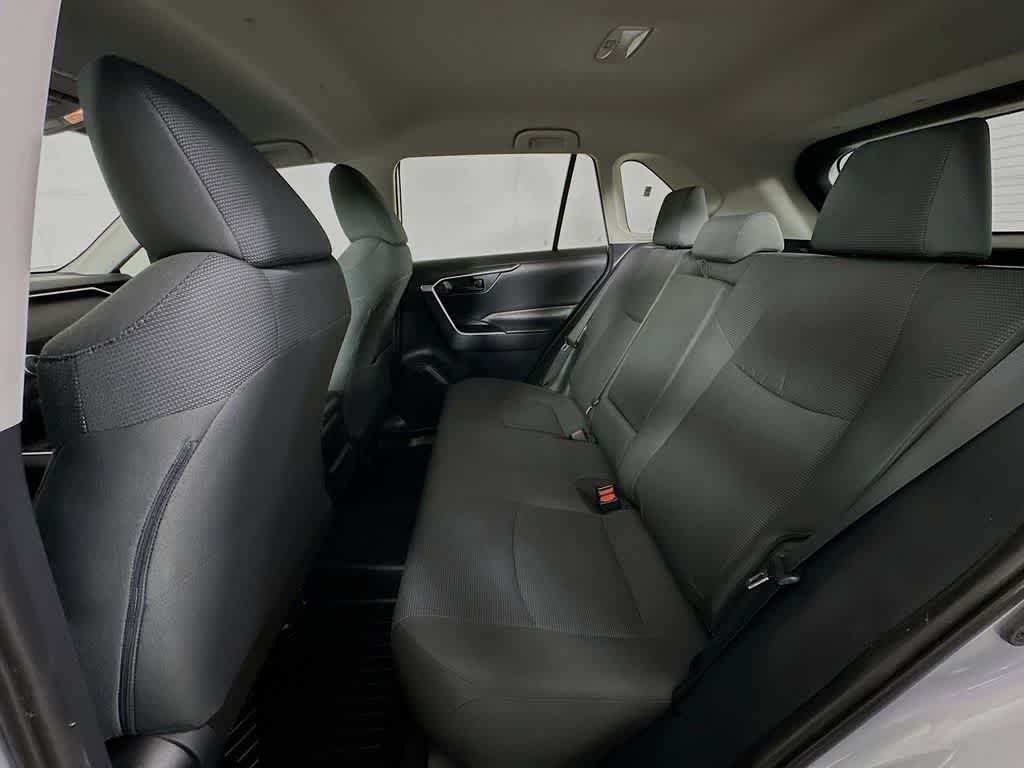 Thumbnail: 2019 Toyota RAV4 - 13