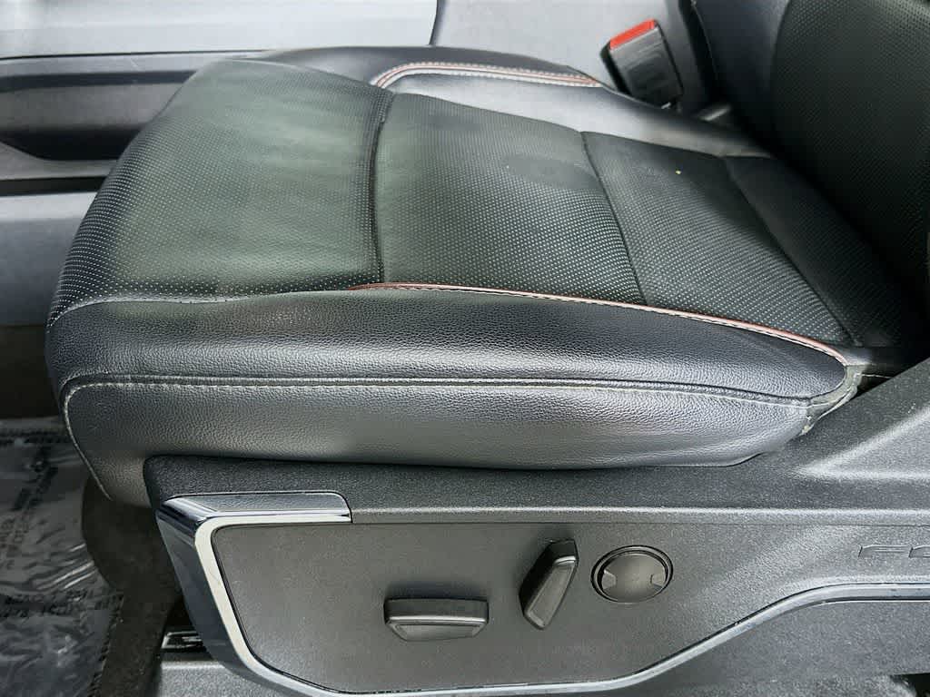 Thumbnail: 2023 Ford Econoline - 31