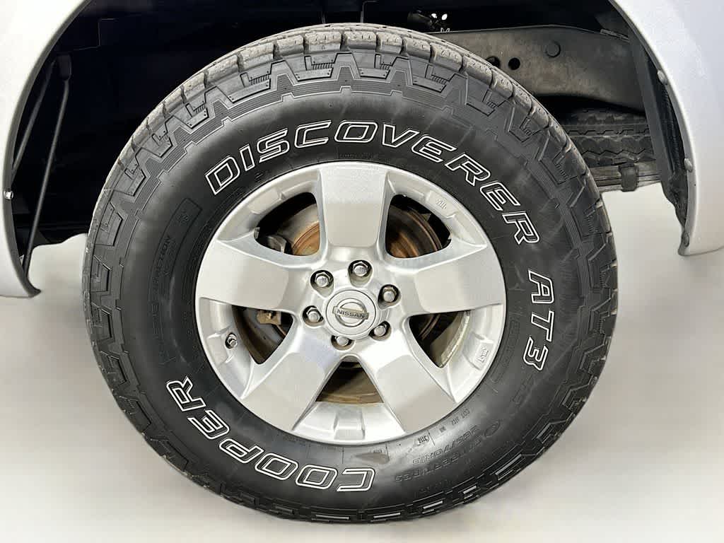 Thumbnail: 2010 Nissan Frontier - 8