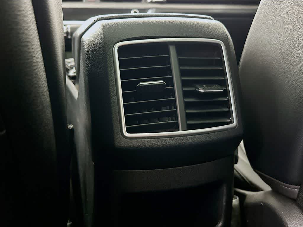 Thumbnail: 2023 Kia Sportage - 12