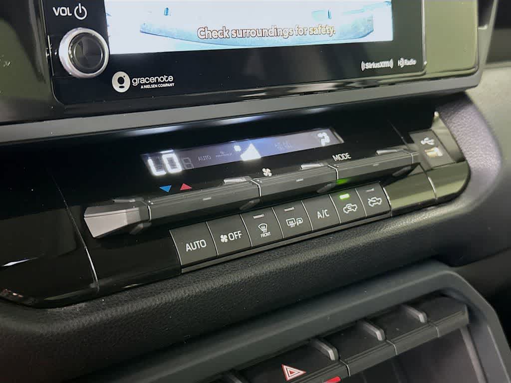 2022 Toyota Tundra SR 17