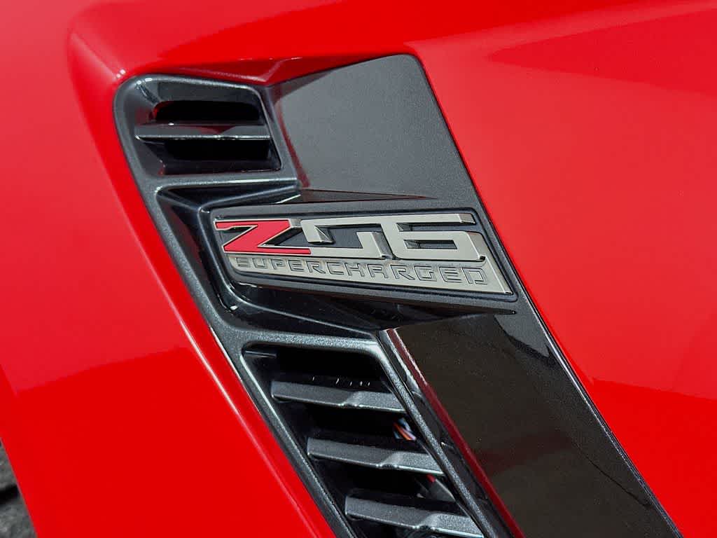 Thumbnail: 2015 Chevrolet Corvette - 7