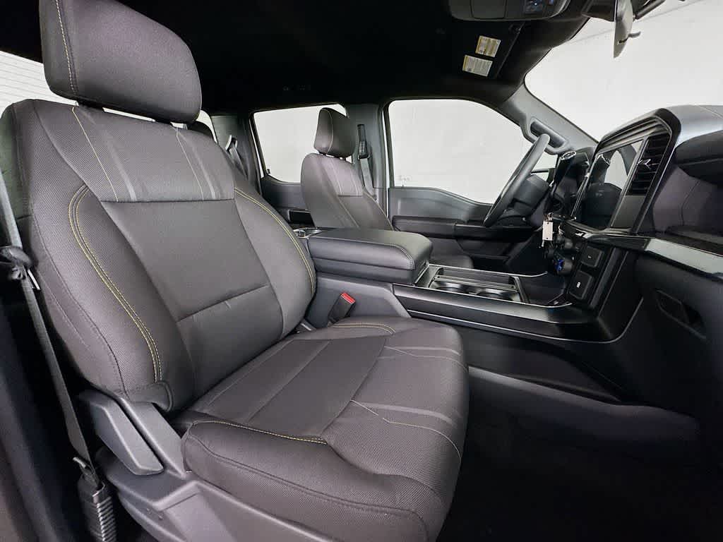 Thumbnail: 2025 Ford F-150 - 15