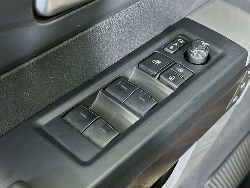 Thumbnail: 2023 Toyota Tundra - 29