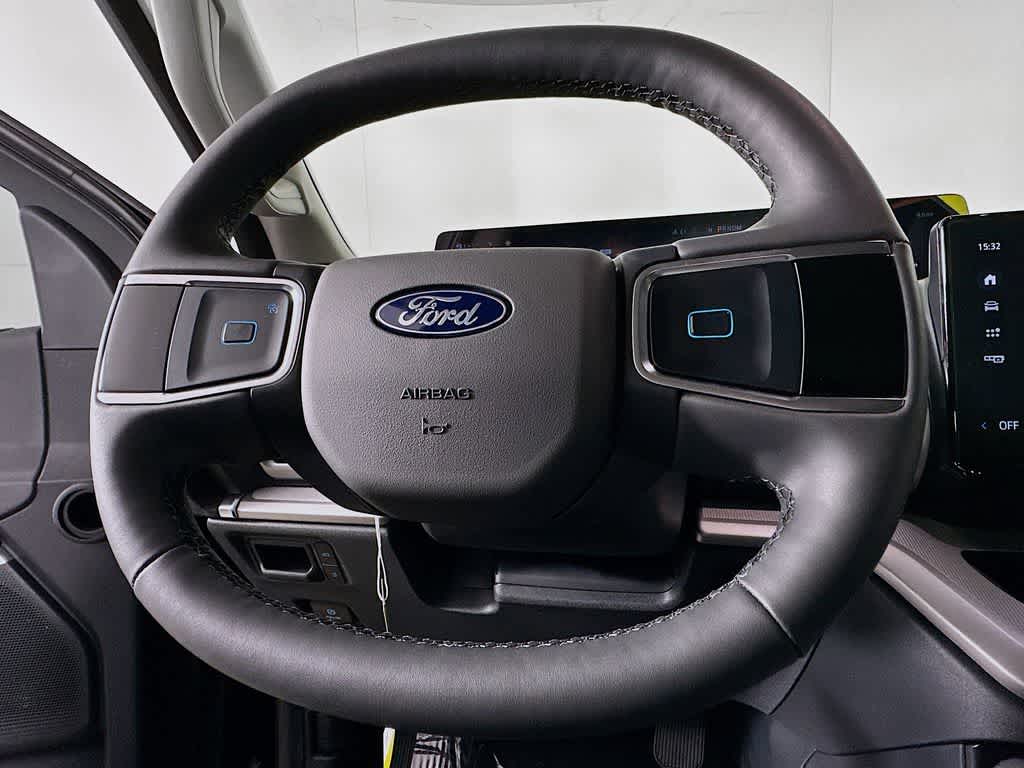 Thumbnail: 2026 Ford Expedition - 16