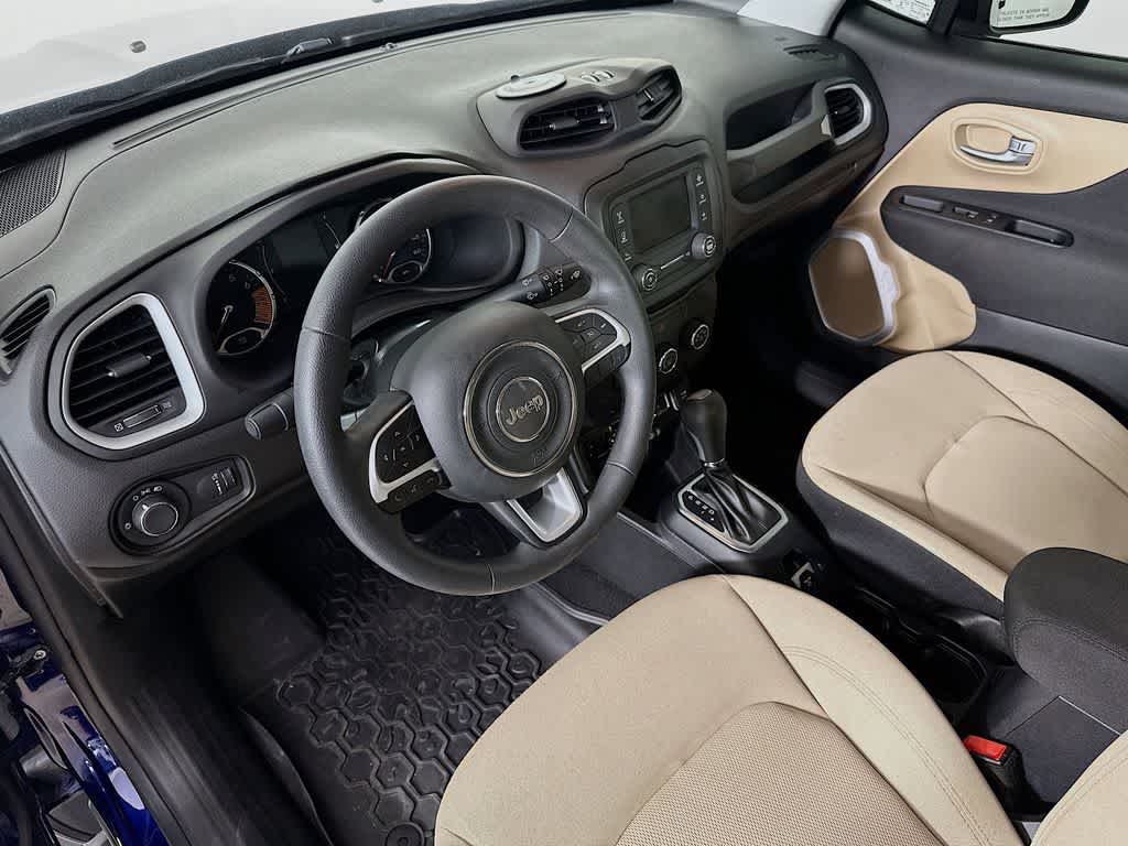 Thumbnail: 2019 Jeep Renegade - 2