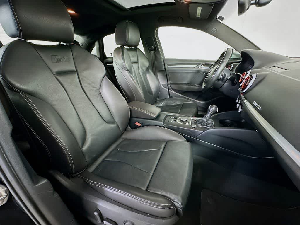 Thumbnail: 2016 Audi S3 - 15