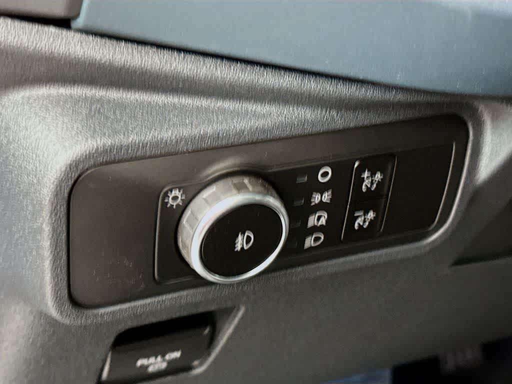 Thumbnail: 2025 Ford Bronco - 27