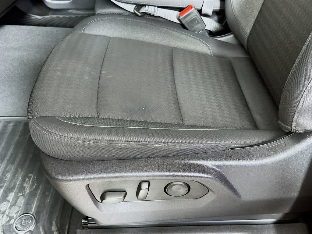 Thumbnail: 2025 Chevrolet Silverado 1500 - 31