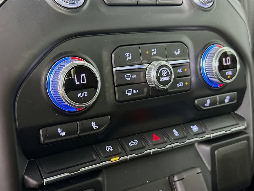 Thumbnail: 2021 GMC Sierra 1500 - 17