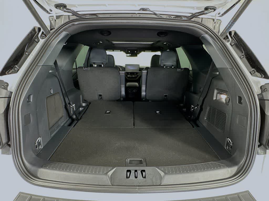 Thumbnail: 2026 Ford Explorer - 20