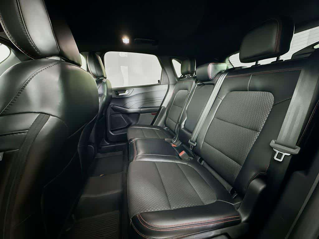 Thumbnail: 2023 Ford Escape - 14