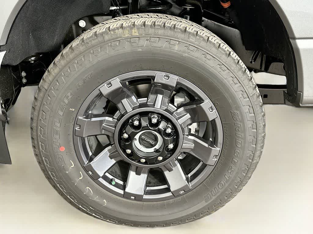 Thumbnail: 2025 Ford F-350 - 8