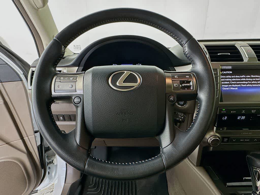 Thumbnail: 2016 Lexus GX - 17