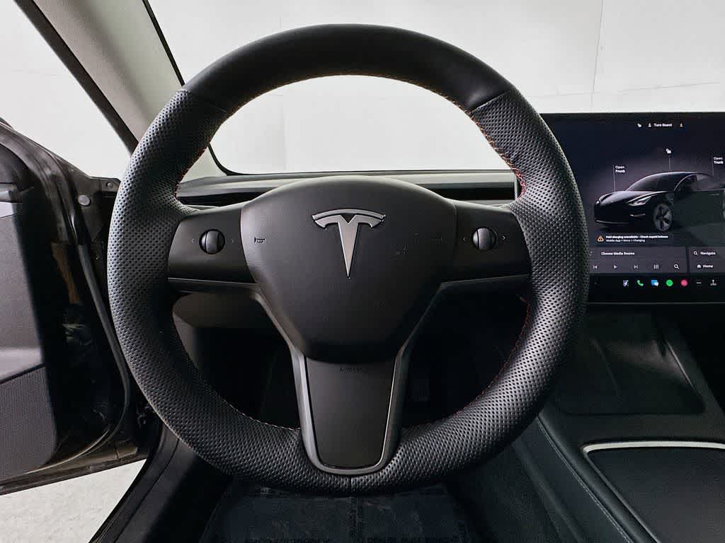 Thumbnail: 2023 Tesla Model 3 - 15