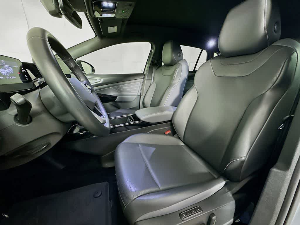 Thumbnail: 2023 Volkswagen ID.4 - 12