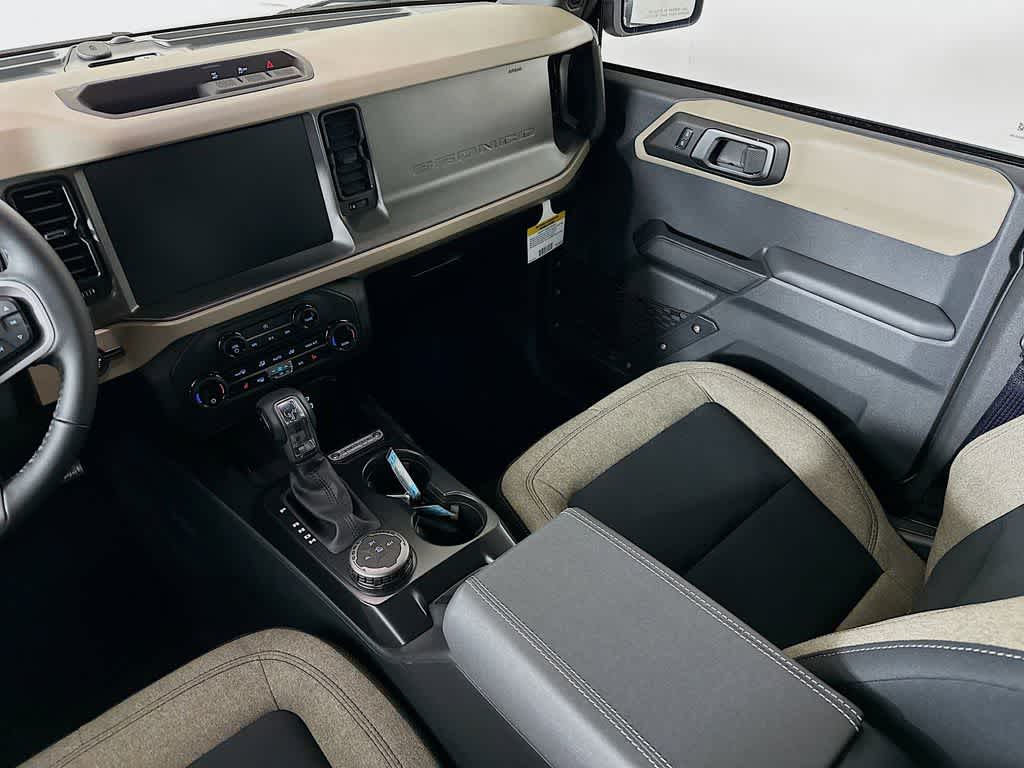 Thumbnail: 2025 Ford Bronco - 11