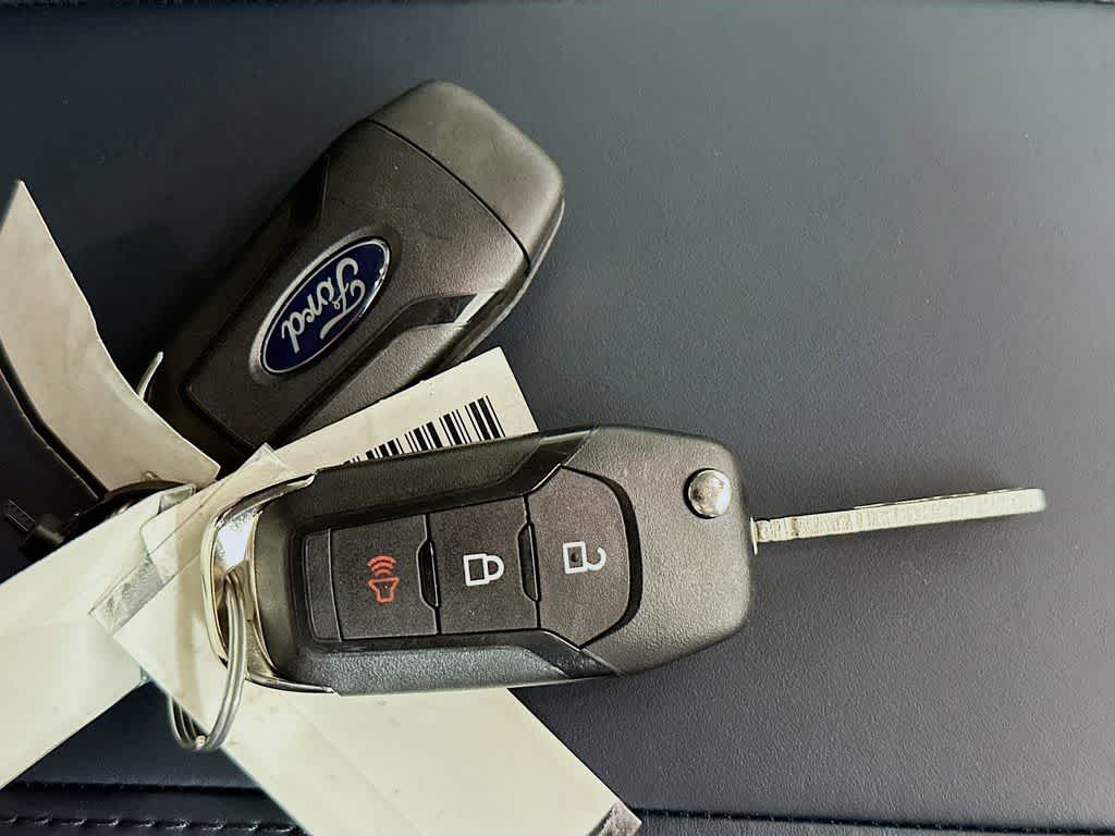 Thumbnail: 2025 Ford Maverick - 20