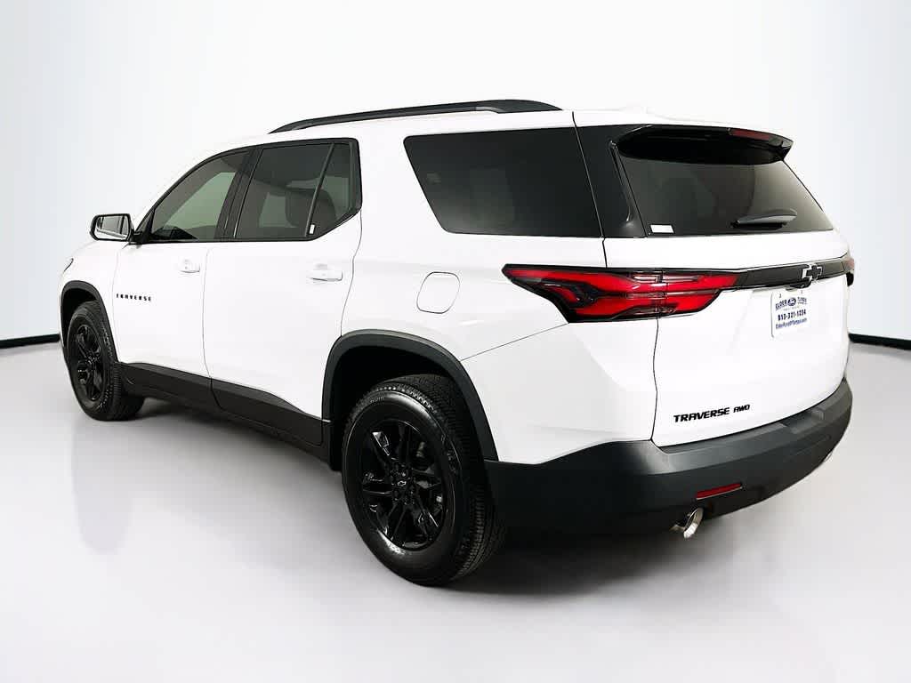 Thumbnail: 2023 Chevrolet Traverse - 4
