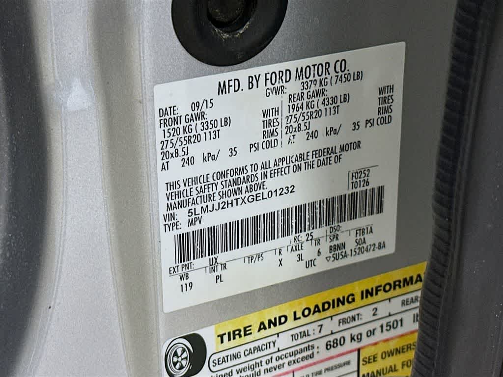 Thumbnail: 2016 Lincoln Navigator - 22