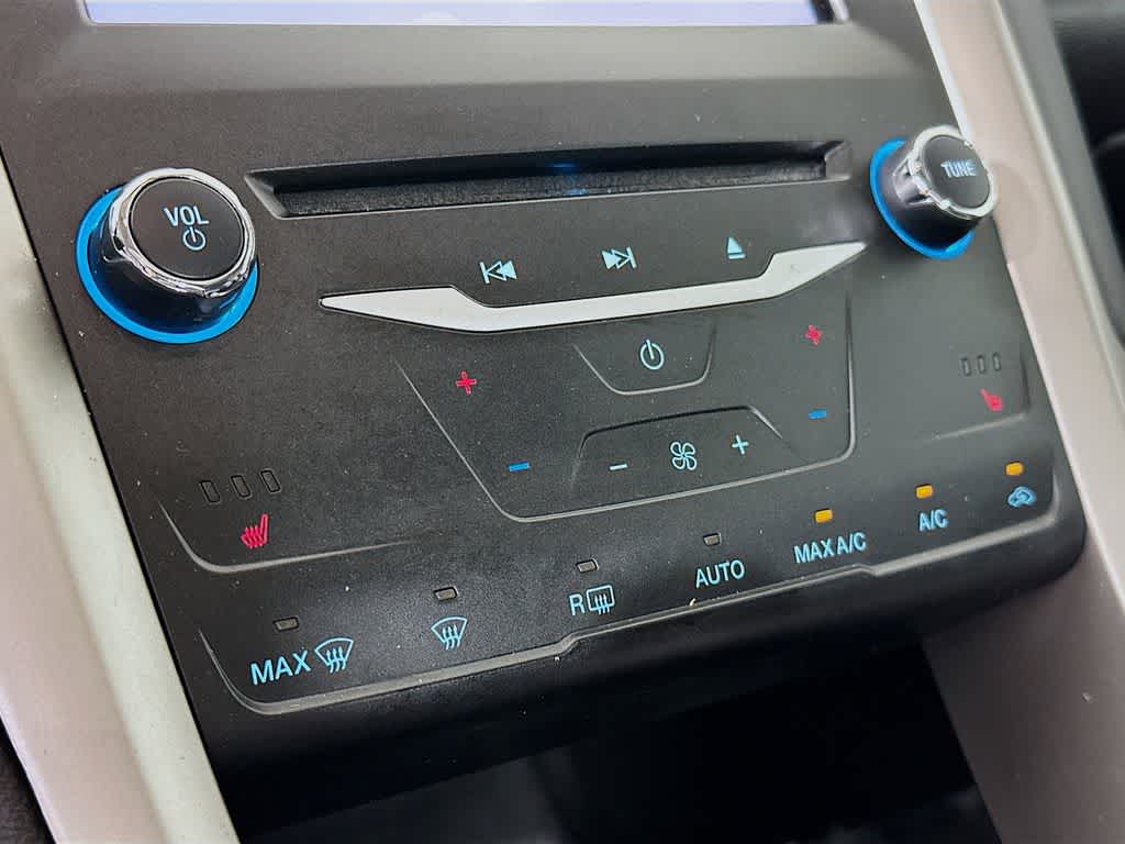 Thumbnail: 2015 Ford Fusion - 18