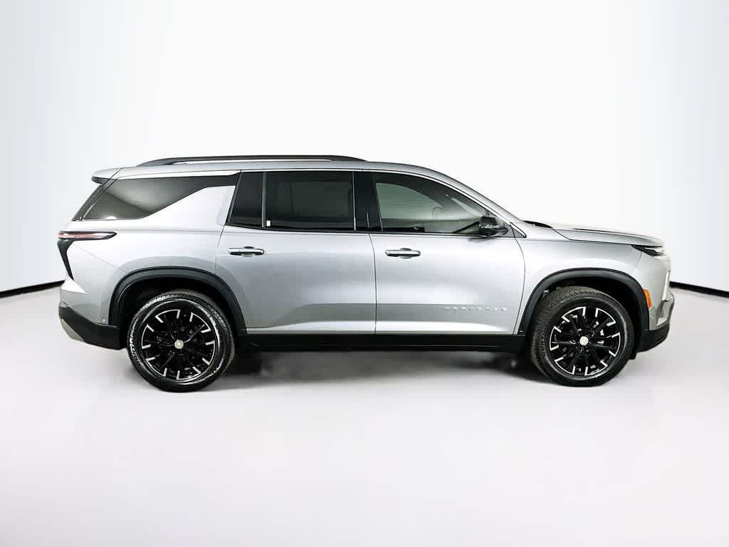 Thumbnail: 2025 Chevrolet Traverse - 26