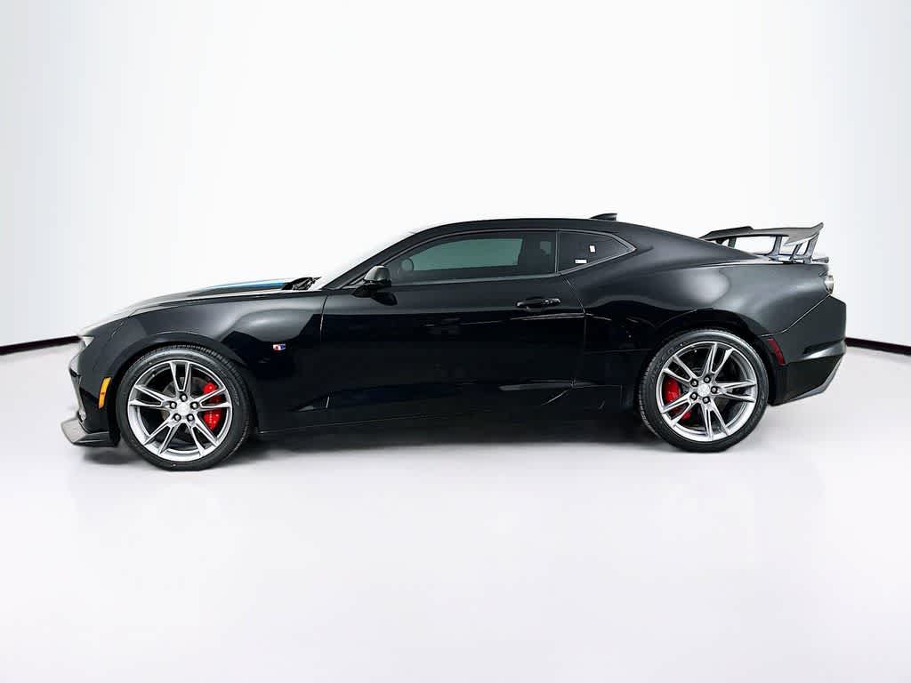 Thumbnail: 2020 Chevrolet Camaro - 3