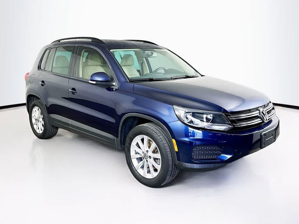 Thumbnail: 2015 Volkswagen Tiguan - 24