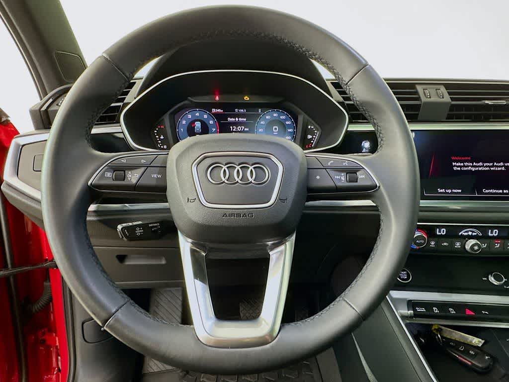 Thumbnail: 2024 Audi Q3 - 16