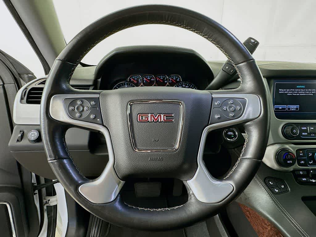 Thumbnail: 2019 GMC Yukon XL - 16