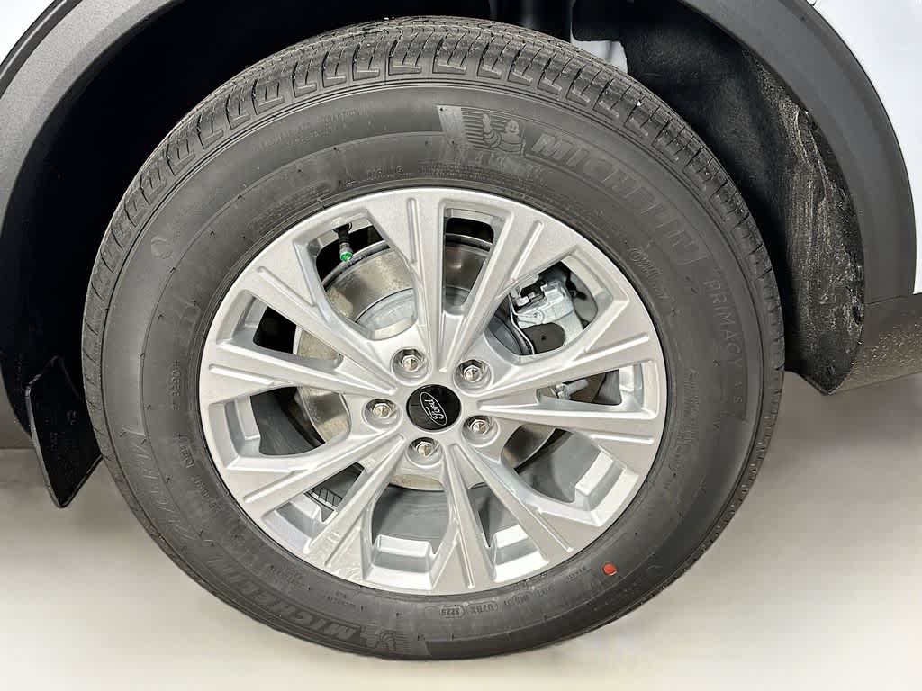 Thumbnail: 2025 Ford Escape - 8