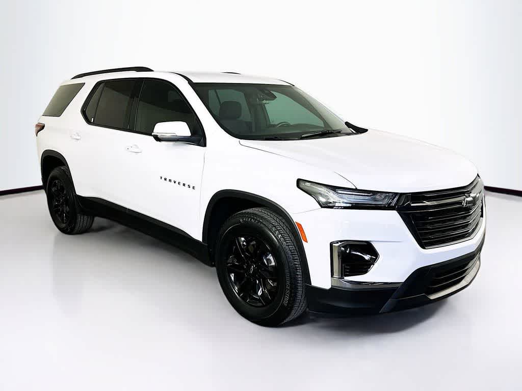 Thumbnail: 2023 Chevrolet Traverse - 24