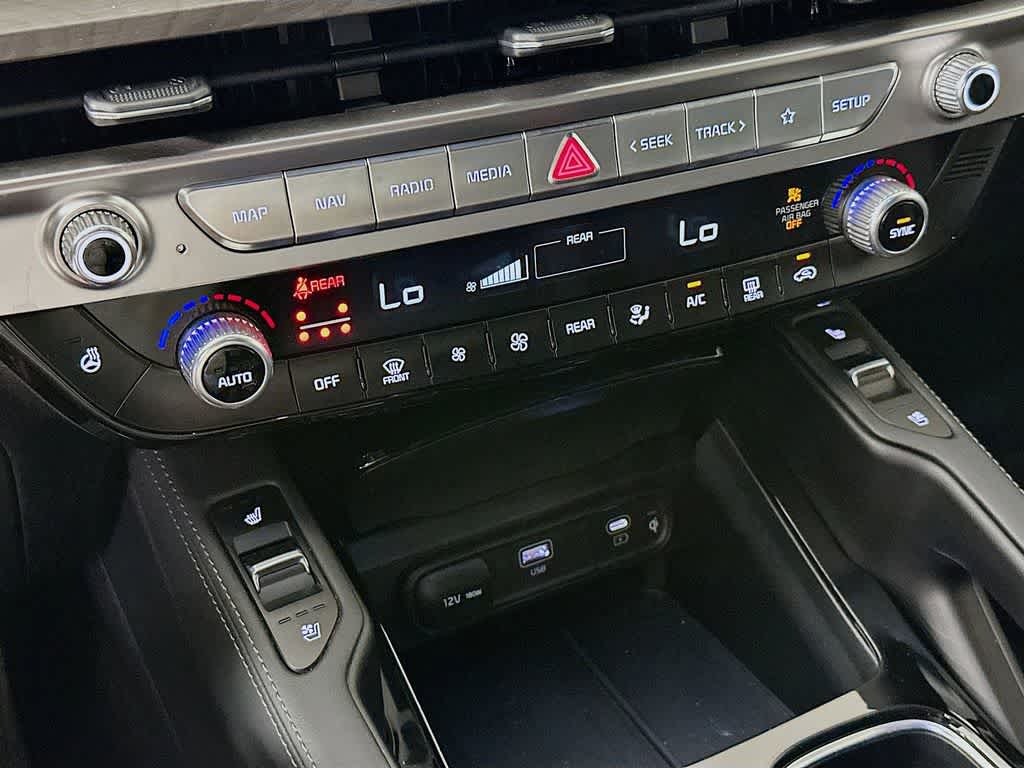 Thumbnail: 2024 Kia Telluride - 18