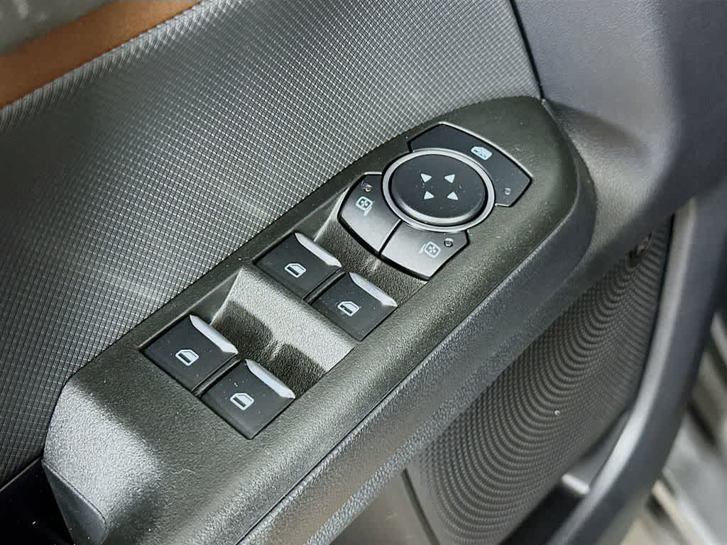 Thumbnail: 2025 Ford Bronco Sport - 29