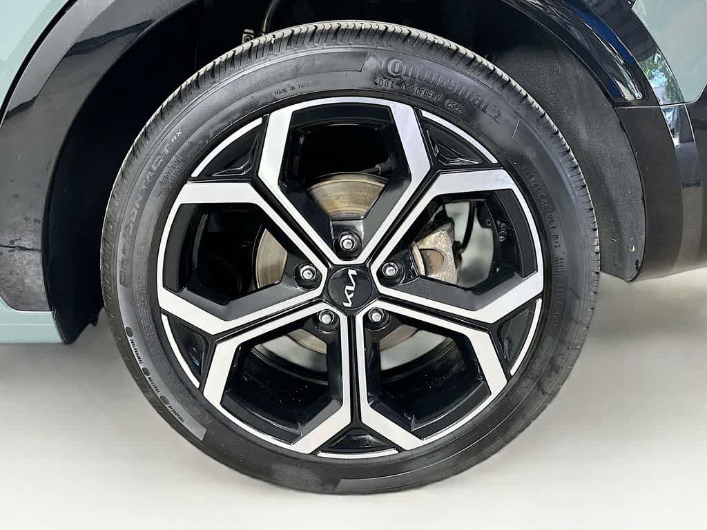 2023 Kia Niro SX Touring 8