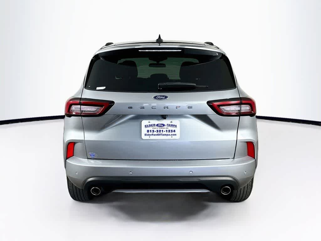 Thumbnail: 2023 Ford Escape - 5