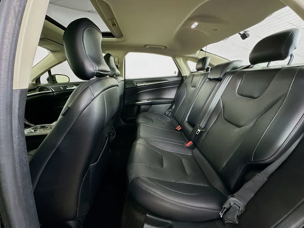 Thumbnail: 2019 Ford Fusion - 14