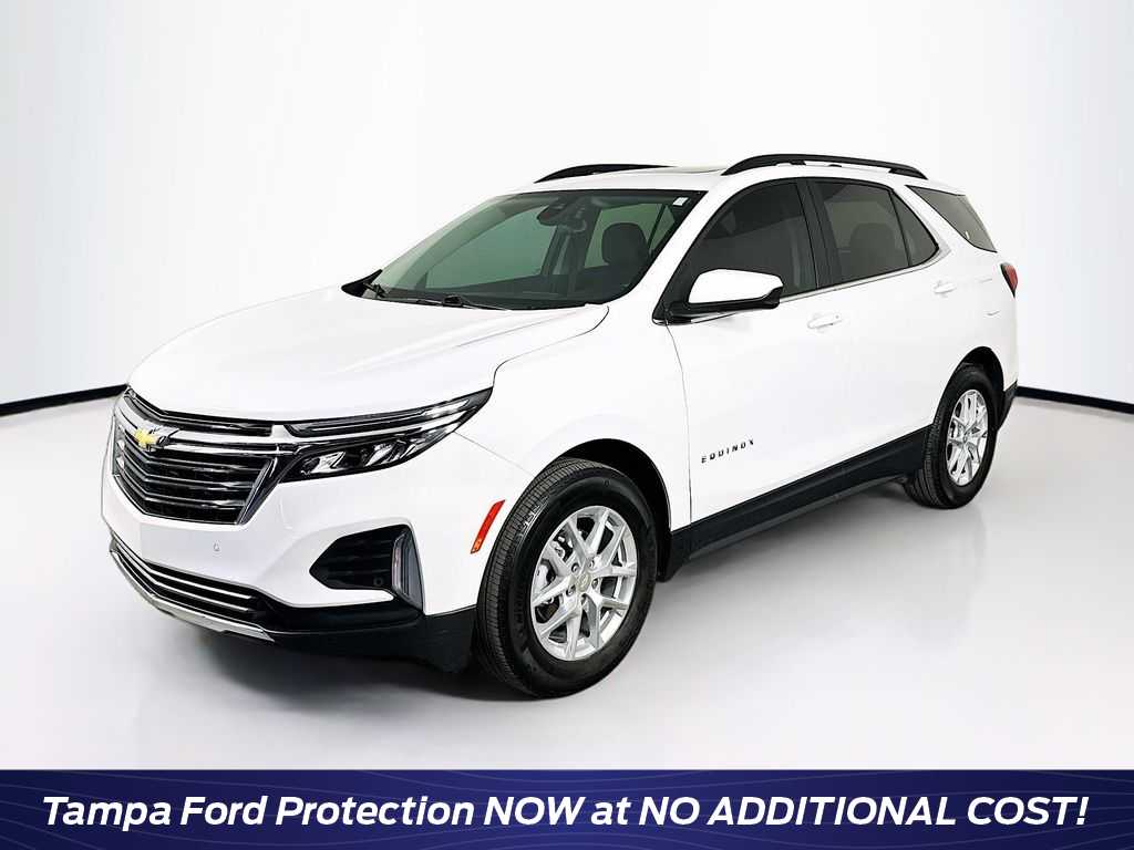 Thumbnail: 2022 Chevrolet Equinox - 1