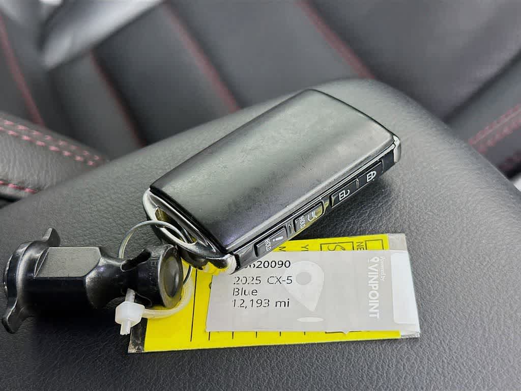 Thumbnail: 2025 Mazda CX-5 - 22