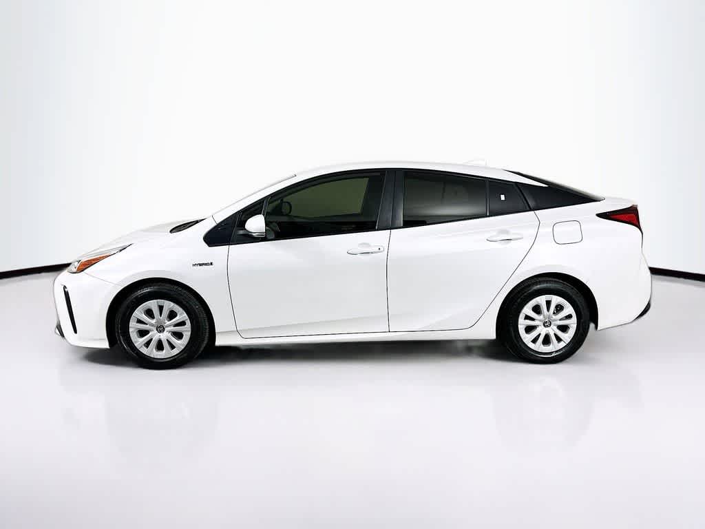 Thumbnail: 2021 Toyota Prius - 3