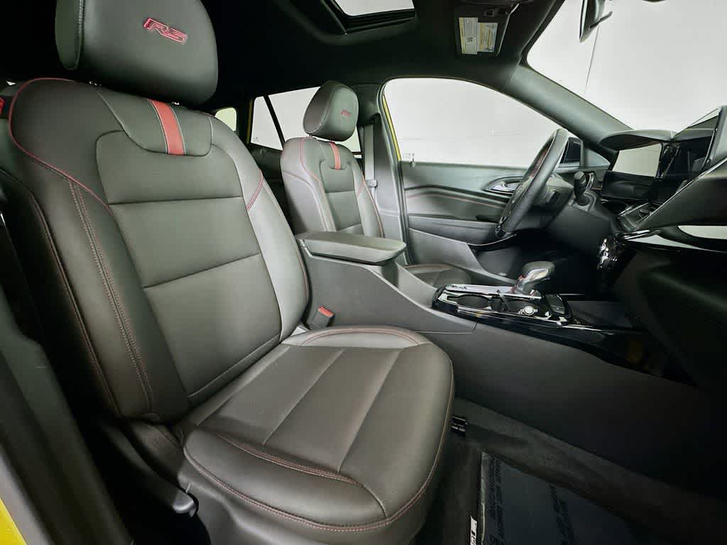 Thumbnail: 2024 Chevrolet Trax - 14