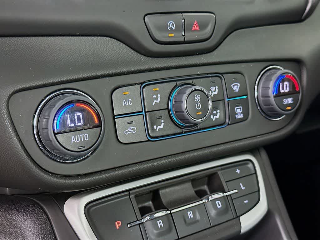 2022 GMC Terrain SLE 18