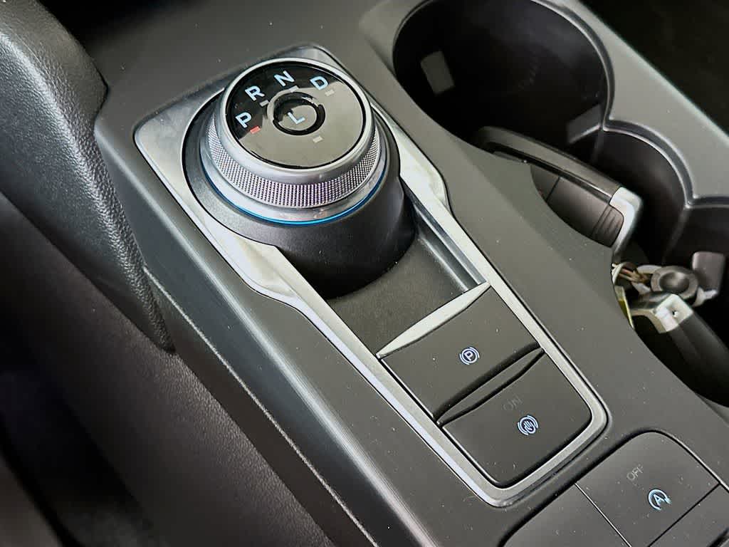 Thumbnail: 2022 Ford Escape - 18