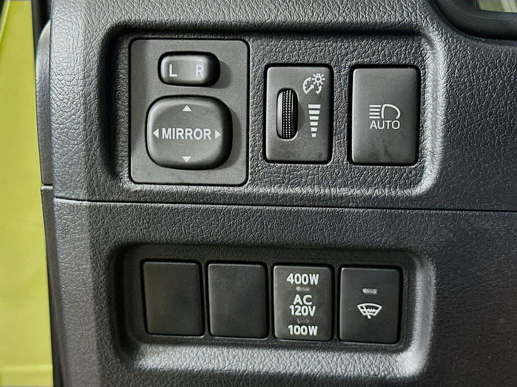 Thumbnail: 2023 Toyota 4Runner - 27