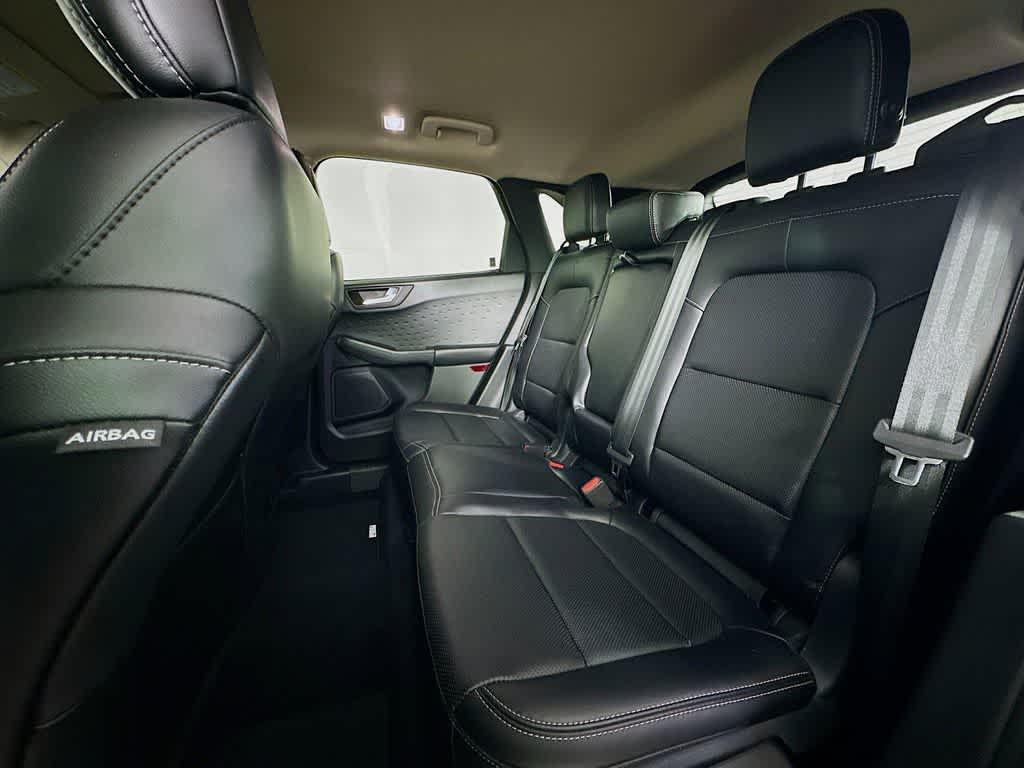 Thumbnail: 2020 Ford Escape - 14