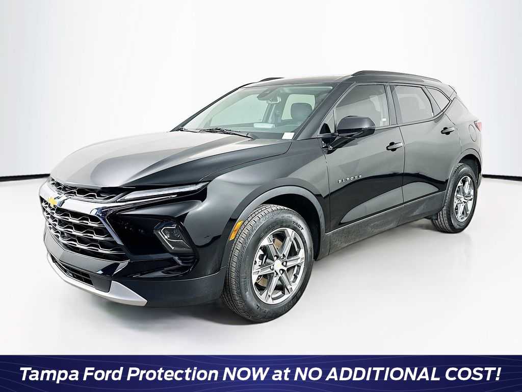 Thumbnail: 2023 Chevrolet Blazer - 1