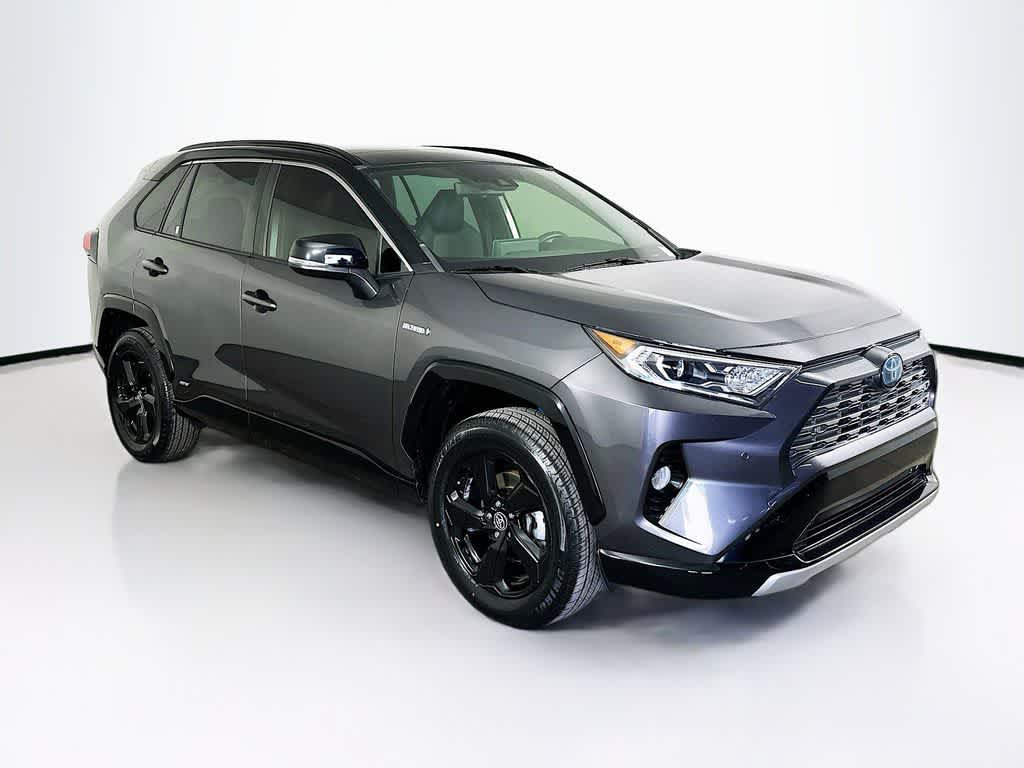Thumbnail: 2020 Toyota RAV4 - 24