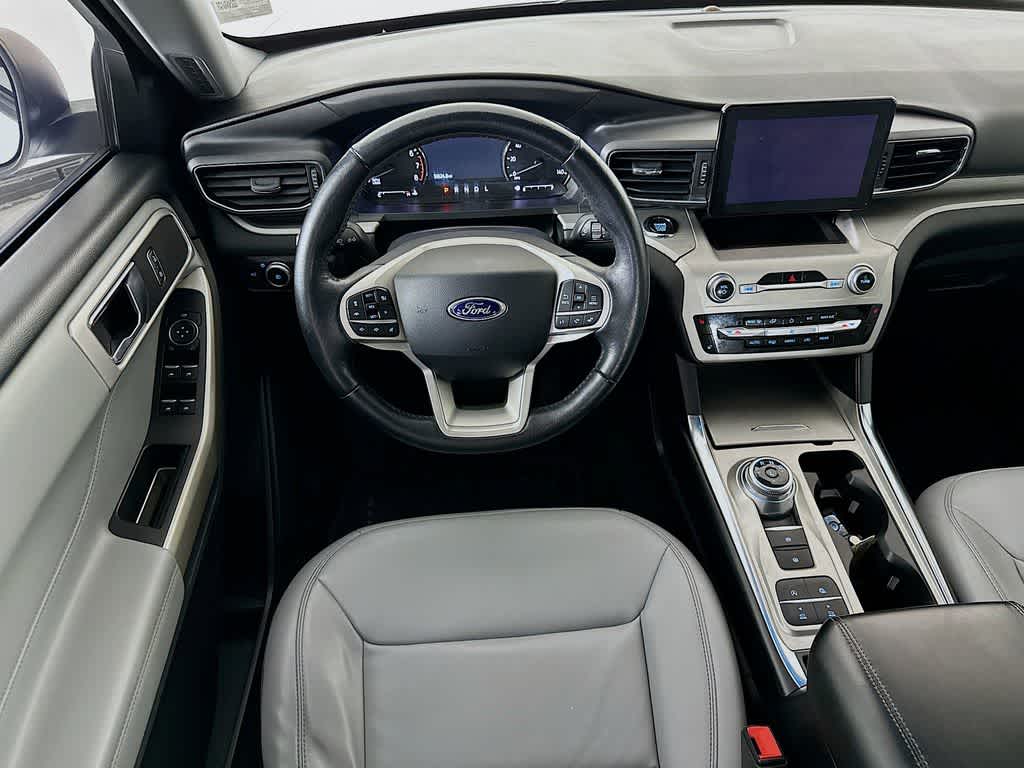 Thumbnail: 2021 Ford Explorer - 10