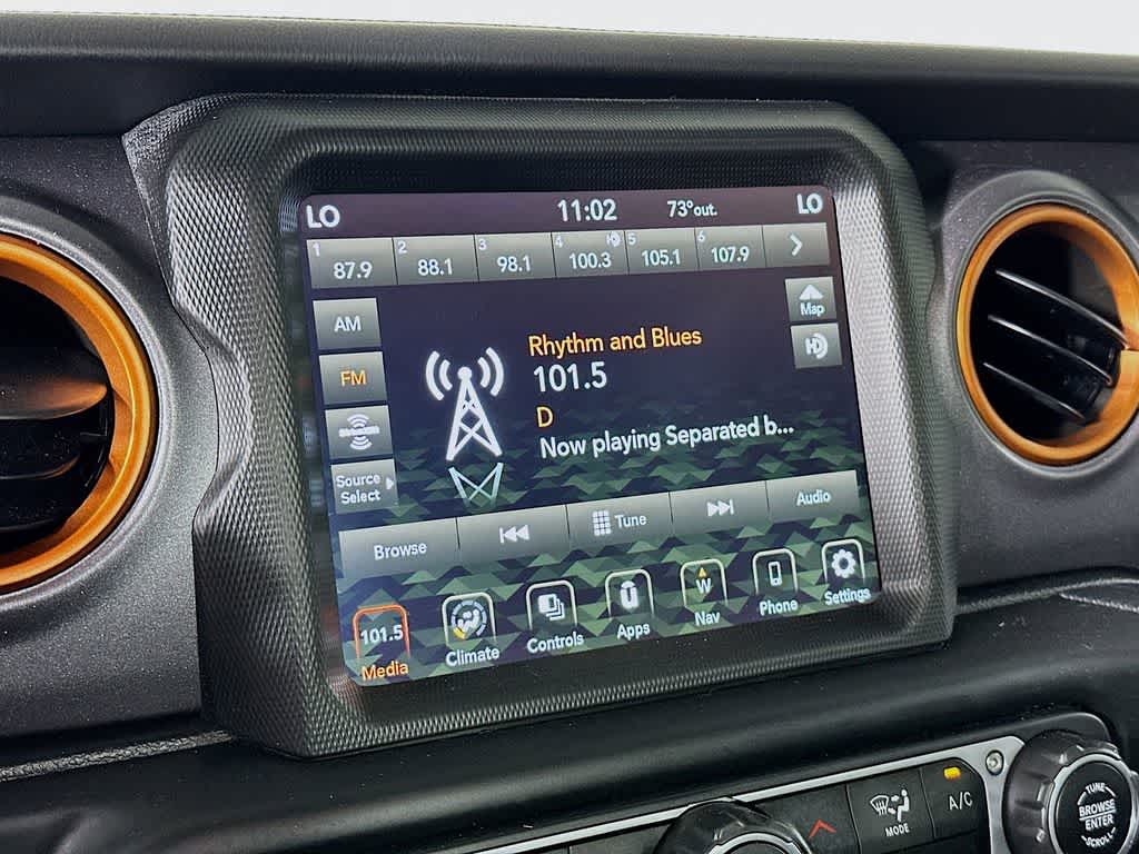 Thumbnail: 2021 Jeep Gladiator - 17