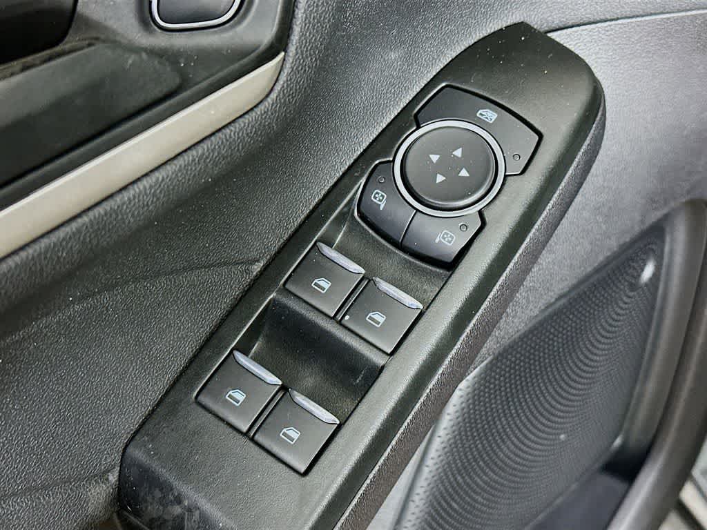 Thumbnail: 2022 Ford Escape - 27